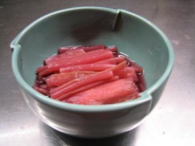酢ずき【南砺市特産里いも】赤ずき 700g | 日本全国各地のお取り寄せモール風土jp