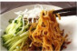 ジャージャー麺