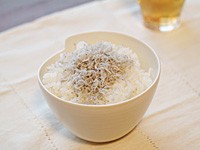 【送料無料】 釜揚げしらす 1kg(200g×5袋) | 日本全国各地の名産品やお土産のお取り寄せモール 風土jp