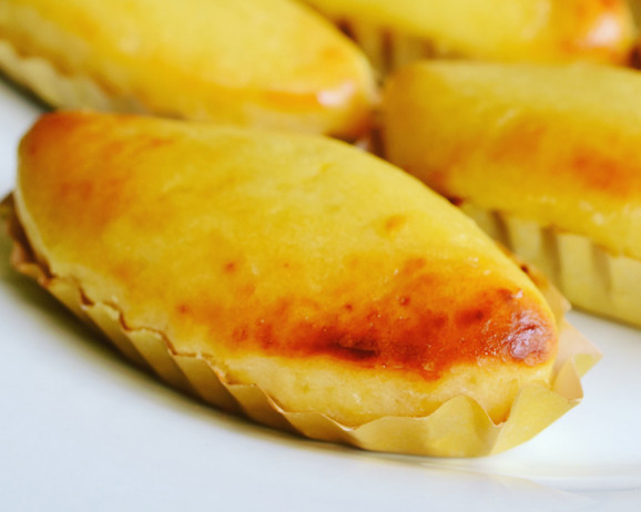 【冷凍】スイートポテト(1箱 5個入り) 画像 | 日本全国各地のお取り寄せモール風土jp