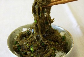 ねばる昆布 たれ付き 104g | 日本全国各地のお取り寄せモール風土jp