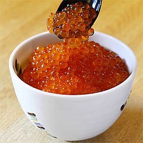 北海道産!新鮮生筋子1kg(2〜5腹) | 日本全国各地のお取り寄せモール風土jp