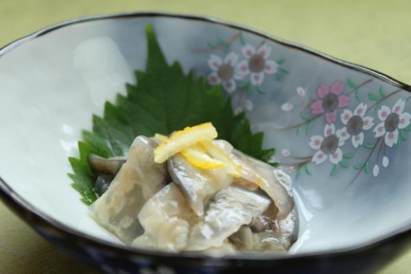 鮭の氷頭かほり漬(100g) | 日本全国各地のお取り寄せモール風土jp