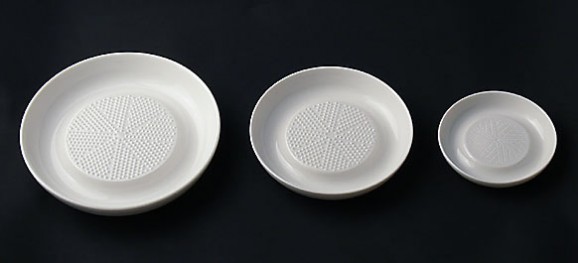 ポーレックスセラミックおろし器 小 画像 | 日本全国各地のお取り寄せモール風土jp